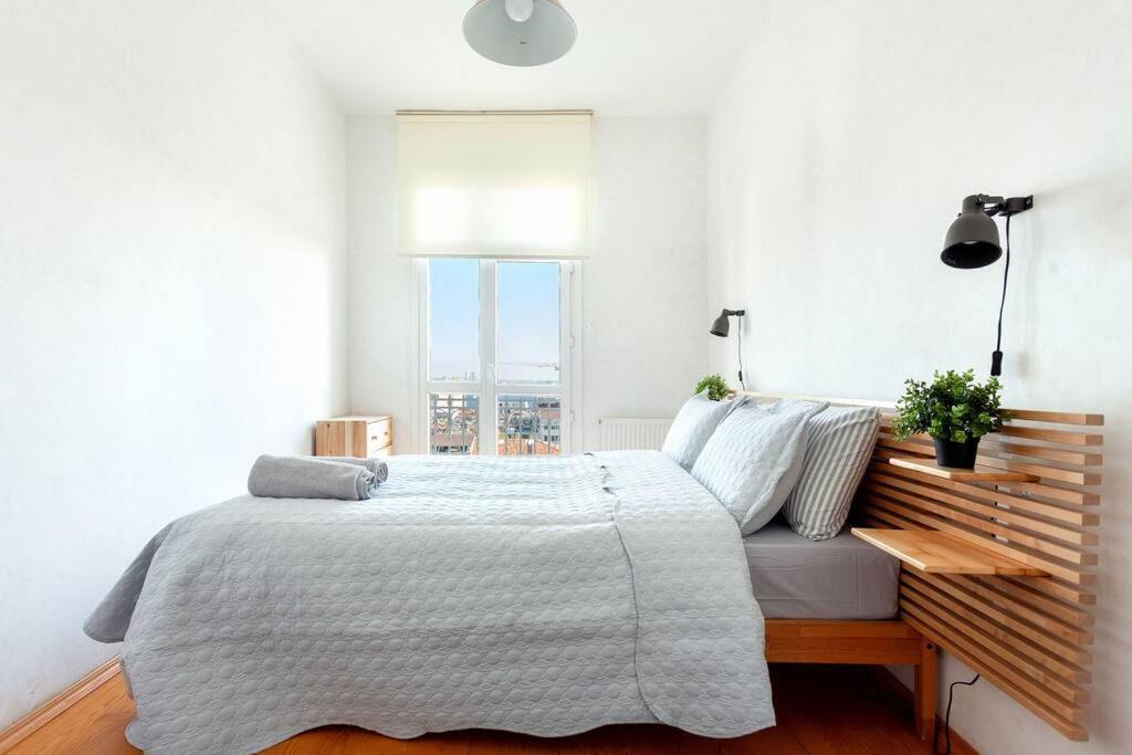 Daire Bosphorus View, Location *